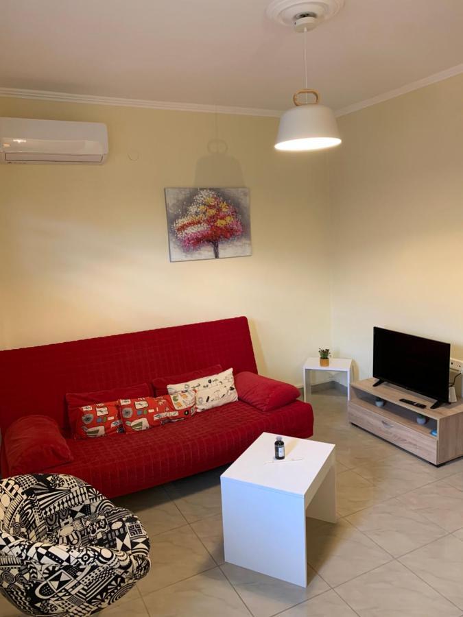 Toulipa Seaside Apartments Kavala Eksteriør billede